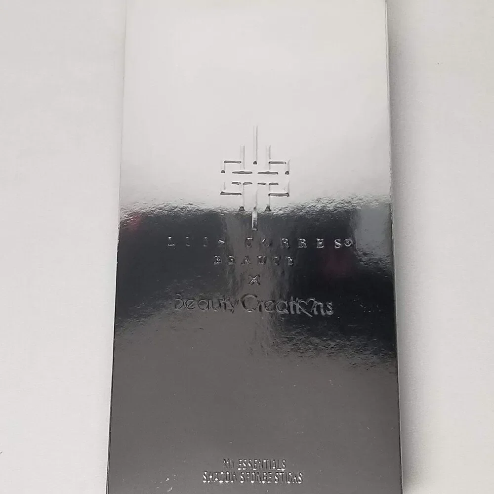 Beauty Creations Cosmetic - Luis Torres Vol 2 My Essentials Shadow Spong…